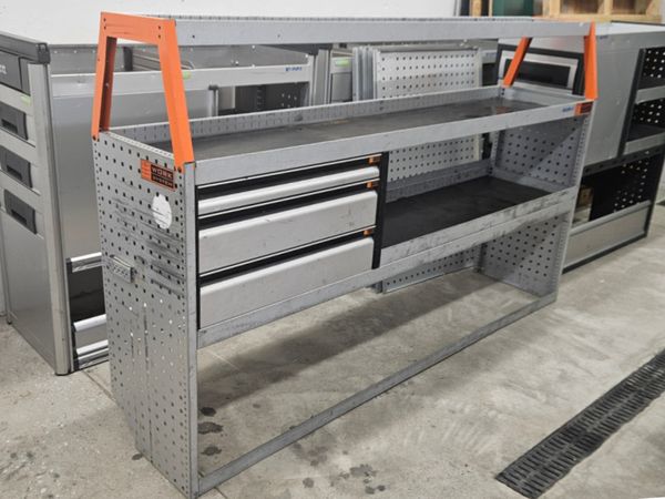 Brukt WORK SYSTEM Bilinnredning /0625WS-1